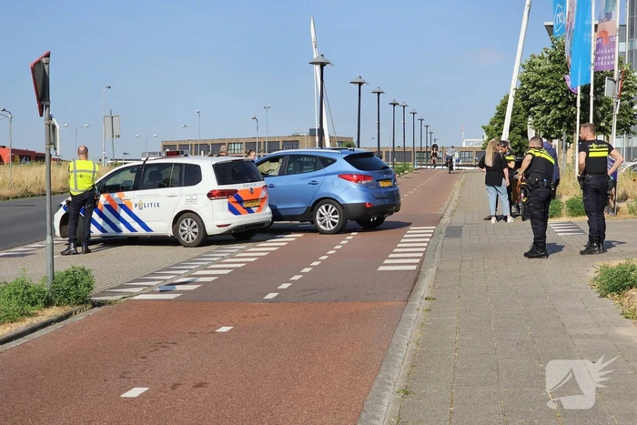 Fietser aangereden door personenauto