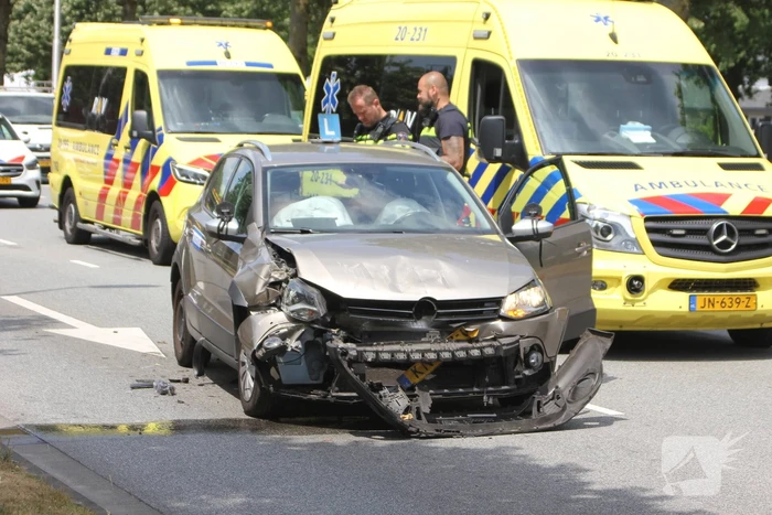 Meerdere gewonden bij ongeval met vrachtwagen