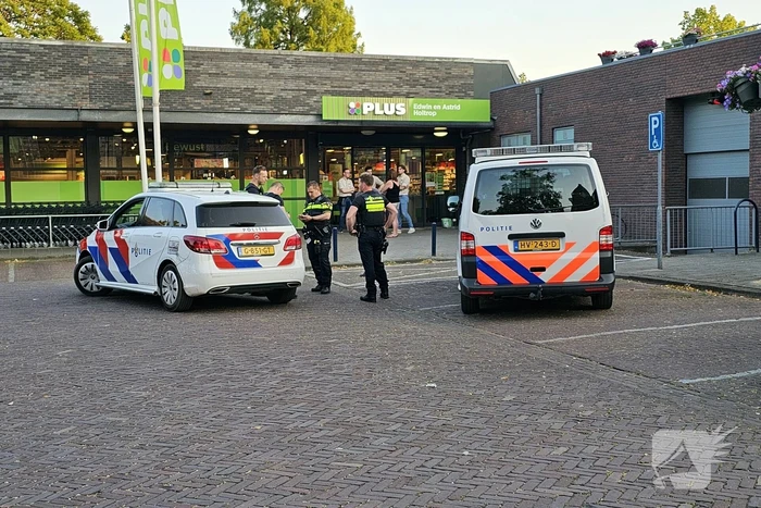 Twee personen aangehouden voor diefstal in supermarkt