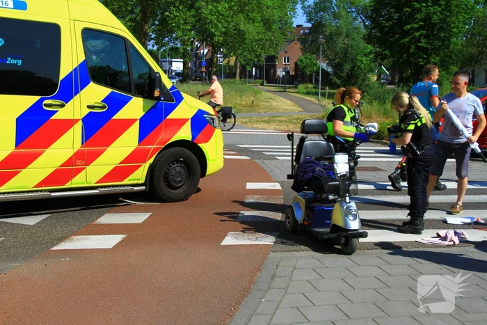 Bestuurder scootmobiel ernstig gewond bij aanrijding
