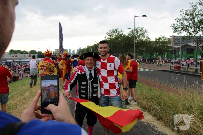 Al vroeg druk rondom de kuip voor nations league finale