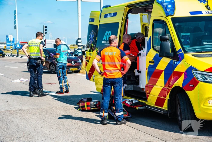 Fietser ernstig gewond bij botsing