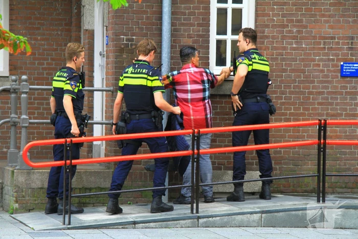 Man na Burgernet-melding in de boeien geslagen