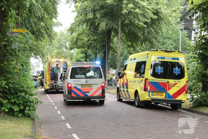 Fietser zwaargewond na val