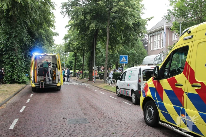 Fietser zwaargewond na val