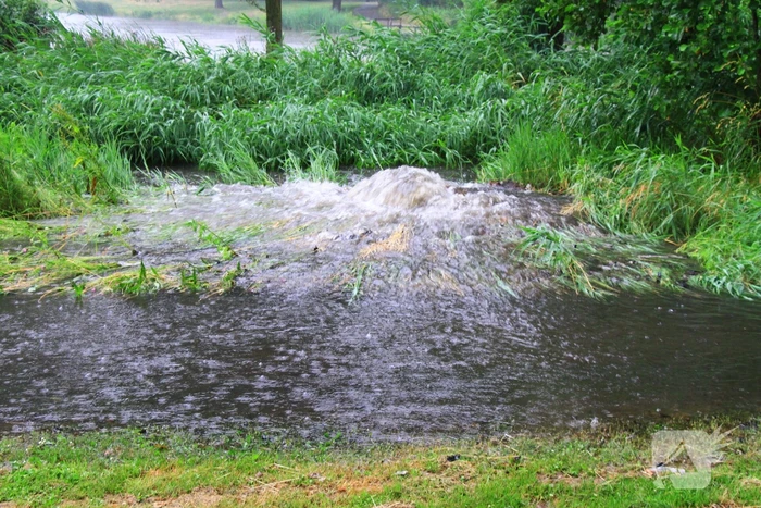 Wateroverlast door hevige regenval in Limburg