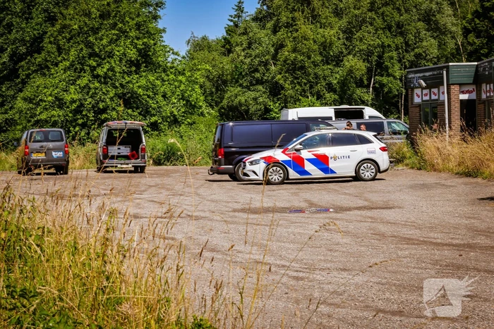Grote politie-inzet bij coffeeshop 't Klavertje
