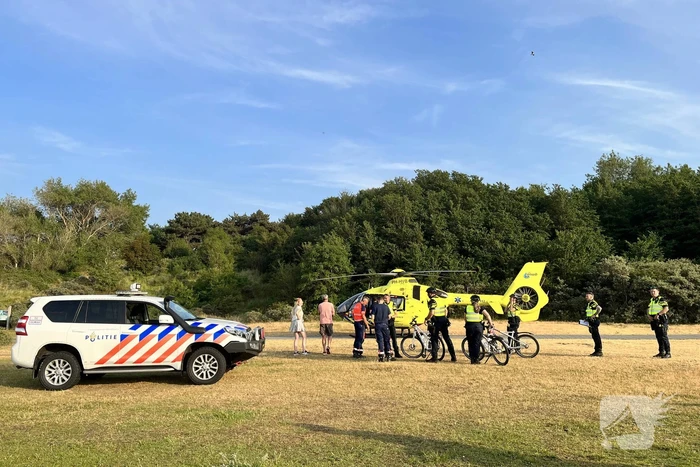 Fietser ernstig gewond bij botsing met paaltje