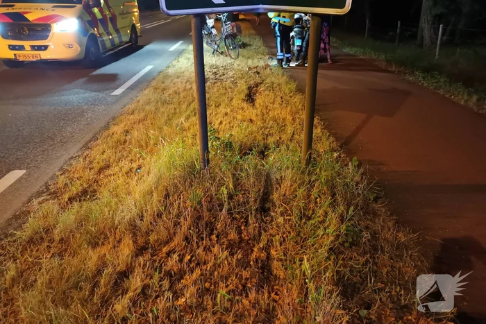 Scooterrijder gewond bij botsing tegen verkeersbord