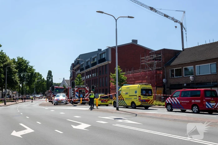 Man bedolven onder betonblok