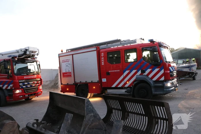 Grote brand in loods