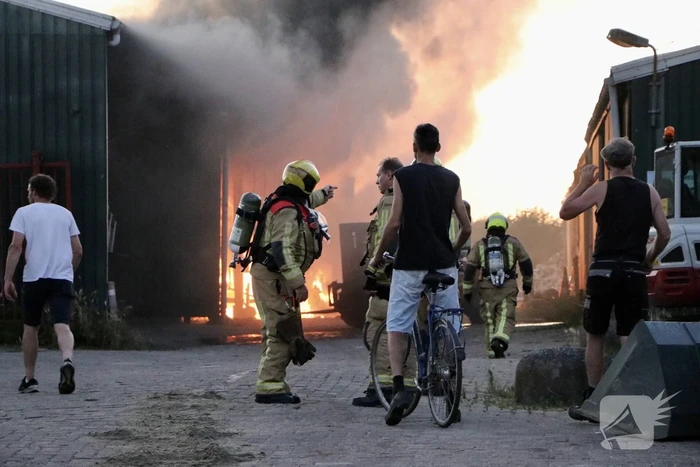 Grote brand in loods