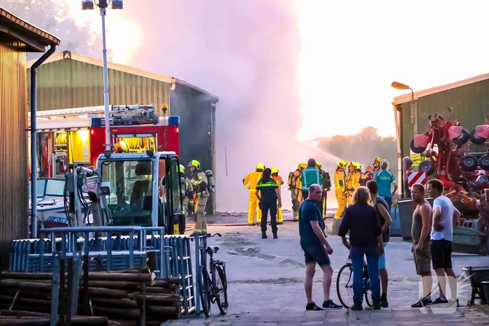 Grote brand in loods