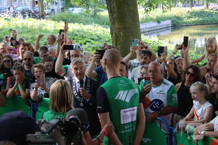 Maarten van der Weijden Onthaald in Prinsentuin