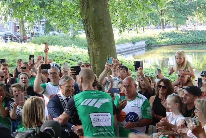 Maarten van der Weijden Onthaald in Prinsentuin