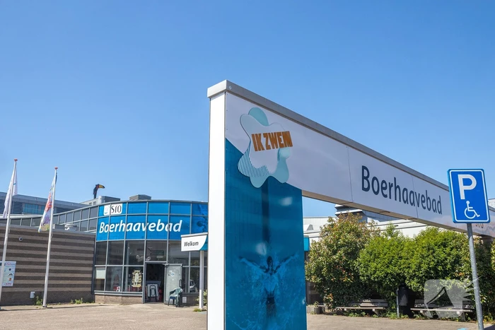 Kind (8) gereanimeerd in zwembad Boerhaavebad
