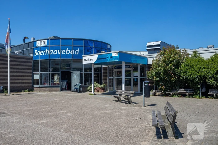 Kind (8) gereanimeerd in zwembad Boerhaavebad