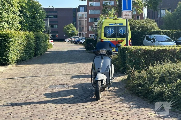 Twee gewonden bij ongeval tussen scooter en automobilist
