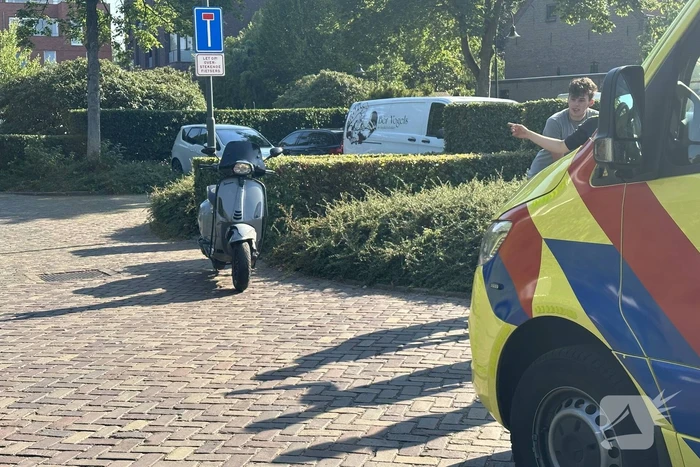 Twee gewonden bij ongeval tussen scooter en automobilist