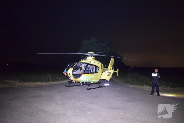 Nachtelijke inzet van traumahelikopter in polder