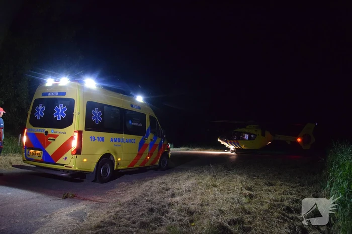 Nachtelijke inzet van traumahelikopter in polder