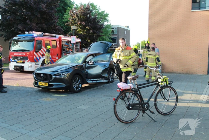Hevige schade bij ongeval op kruising