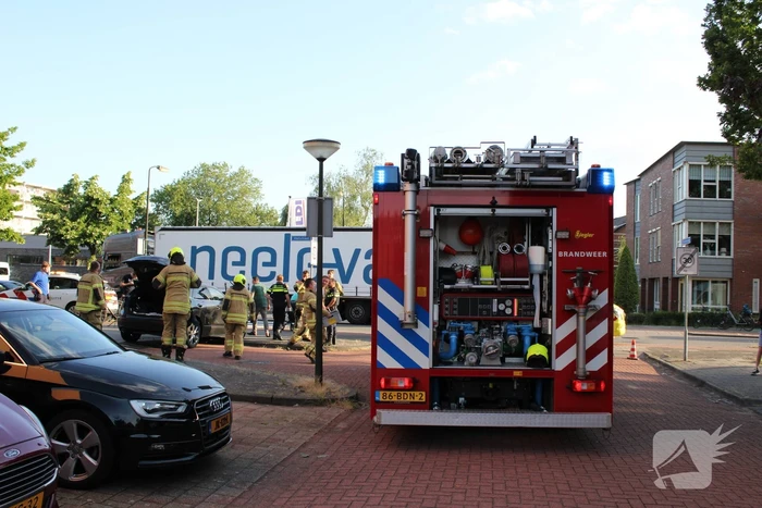 Hevige schade bij ongeval op kruising