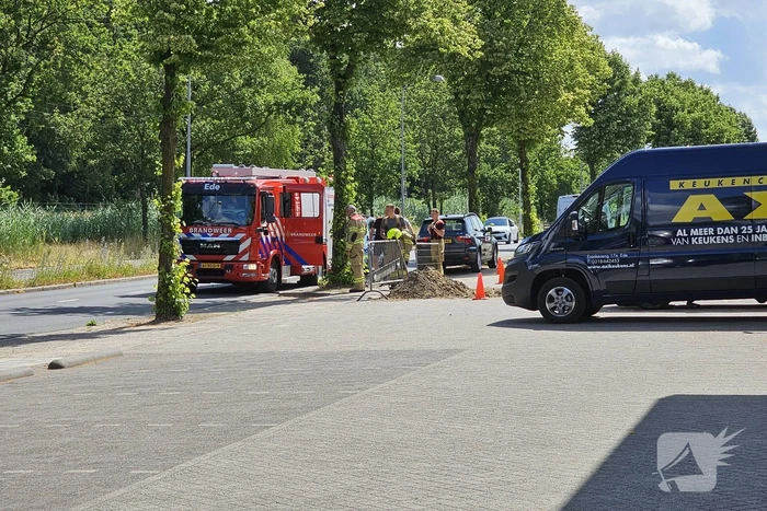 Gasleiding geraakt bij graafwerkzaamheden