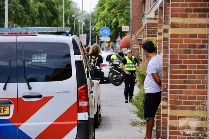 Persoon in wang gestoken verdachten aangehouden