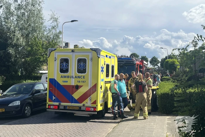 Vrouw gewond na vlam in de pan