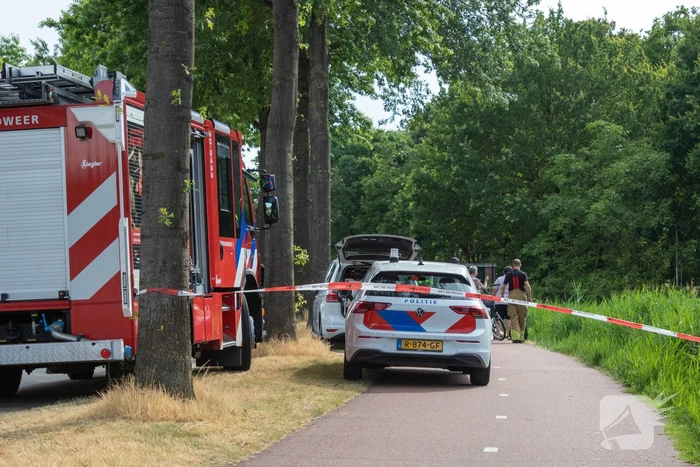 Man uit water gehaald door brandweer
