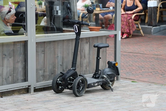 Persoon gewond na val met elektrische driewieler
