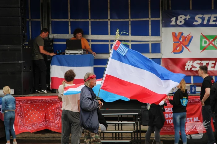 Politie massaal aanwezig bij boerenprotest