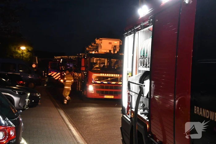 Zolderbrand woning snel onder controle