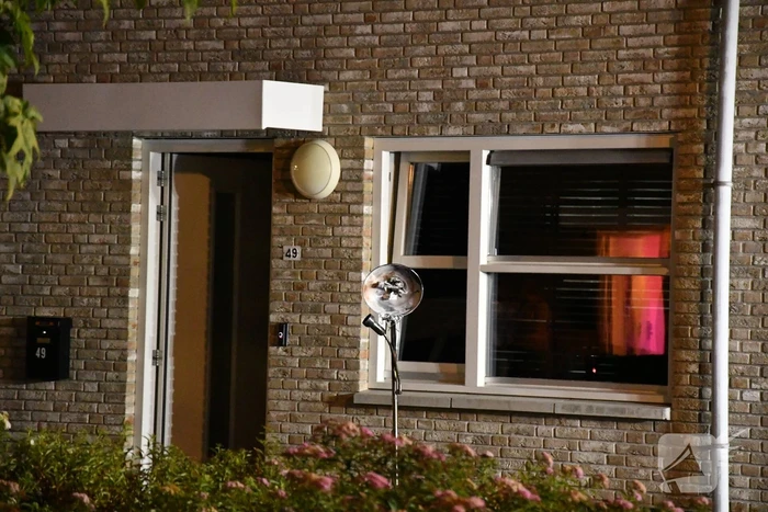 Zolderbrand woning snel onder controle