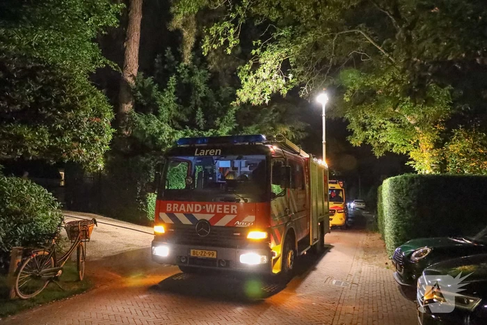 Feest eindigt met brand in achtertuin