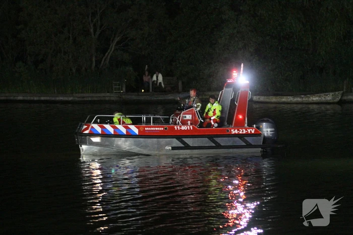 Zwaargewonden nadat auto te water raakt