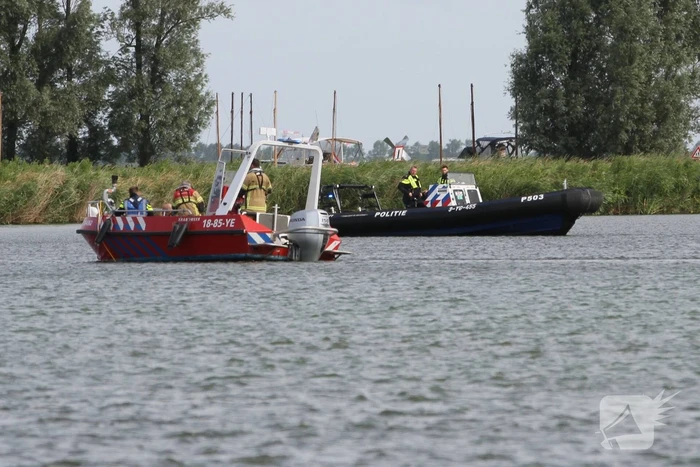 Man overleden, scheepvaartverkeer is gestremd