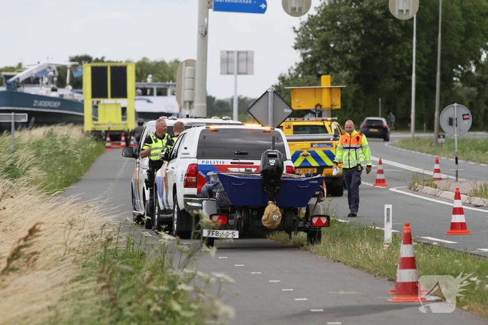 Man overleden, scheepvaartverkeer is gestremd