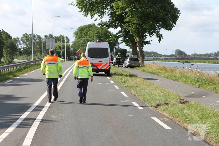Man overleden, scheepvaartverkeer is gestremd