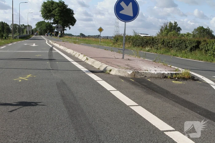Man overleden, scheepvaartverkeer is gestremd