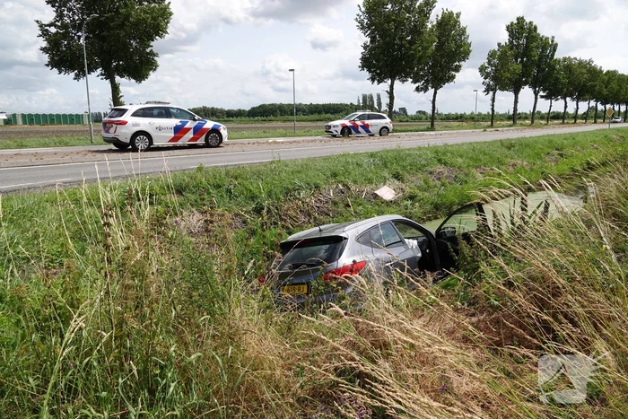 Drie gewonden bij botsing