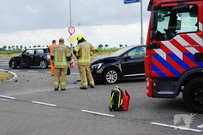 Veel schade bij ongeval op kruising