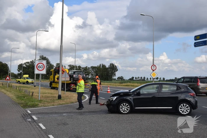 Veel schade bij ongeval op kruising