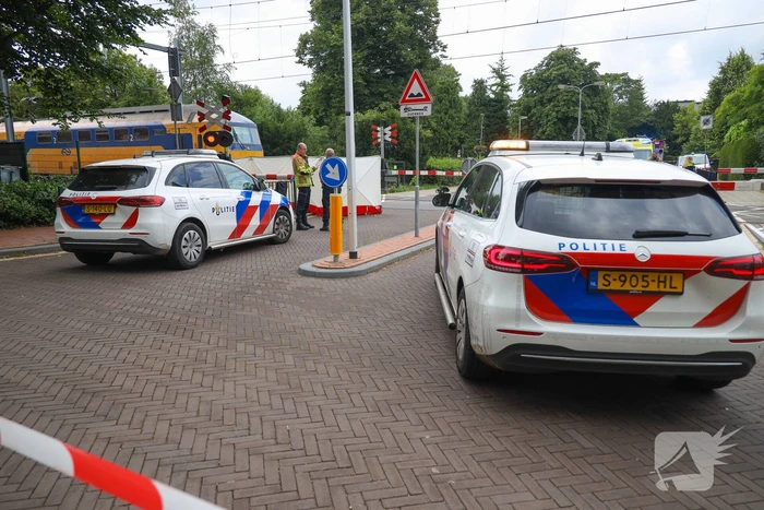 Persoon overleden bij aanrijding met trein