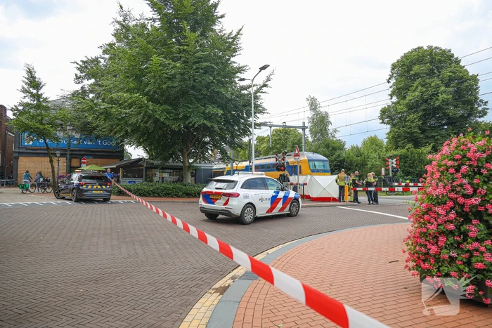 Persoon overleden bij aanrijding met trein