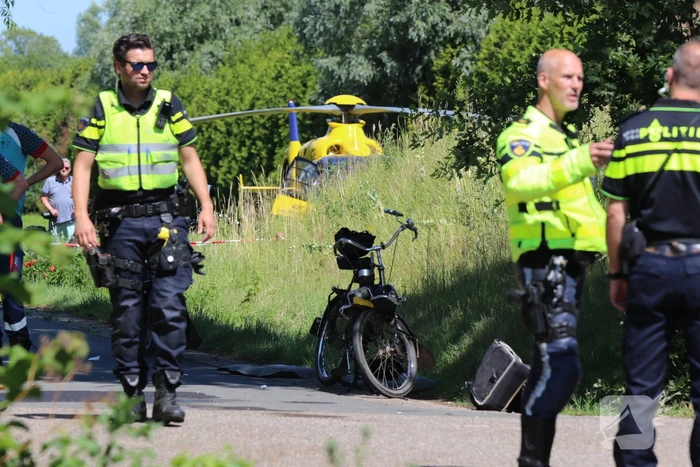 Club van solexrijders aangereden