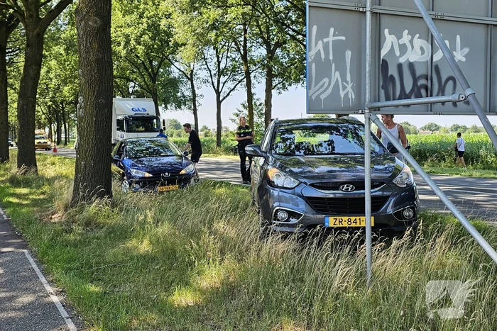 Vier voertuigen betrokken bij kettingbotsing