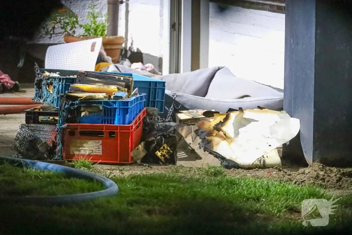 Kind roep om hulp bij woningbrand
