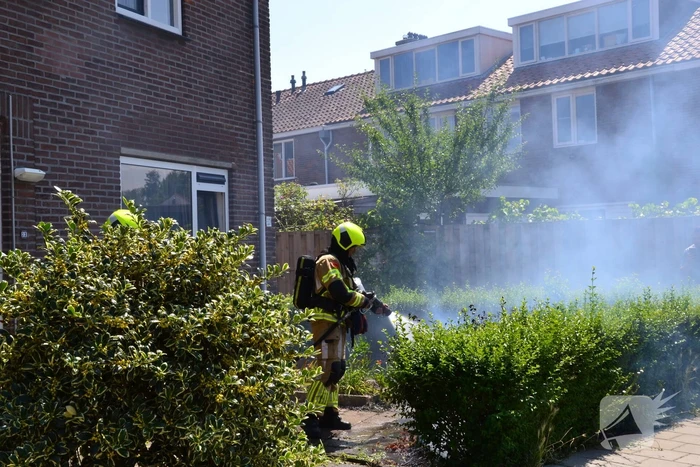Tuinbrand door onkruidverbranding